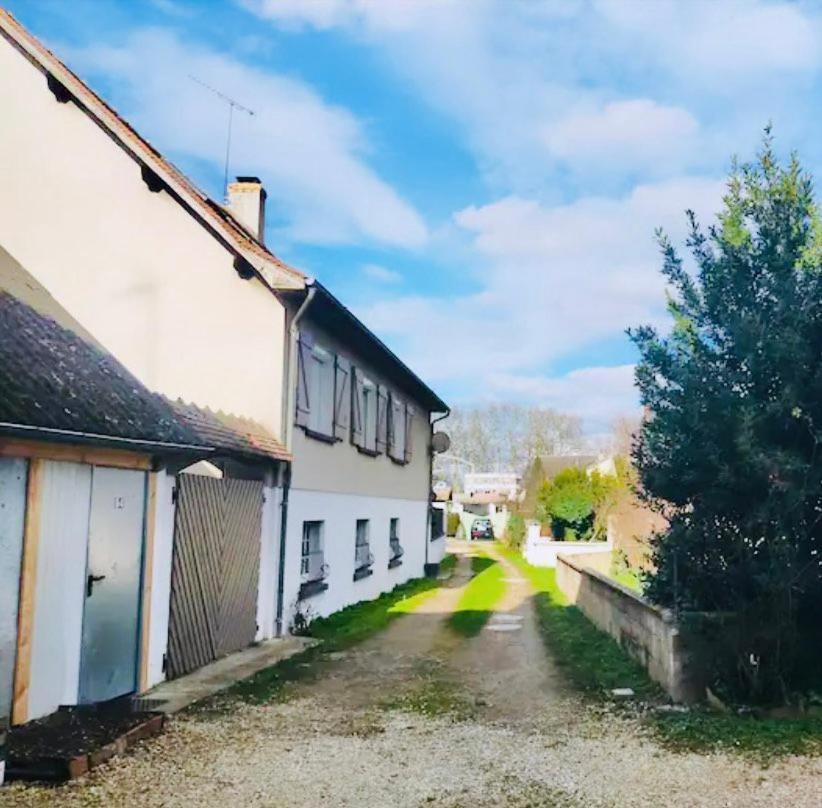 Apartamento The Walsh Bourges Exterior foto
